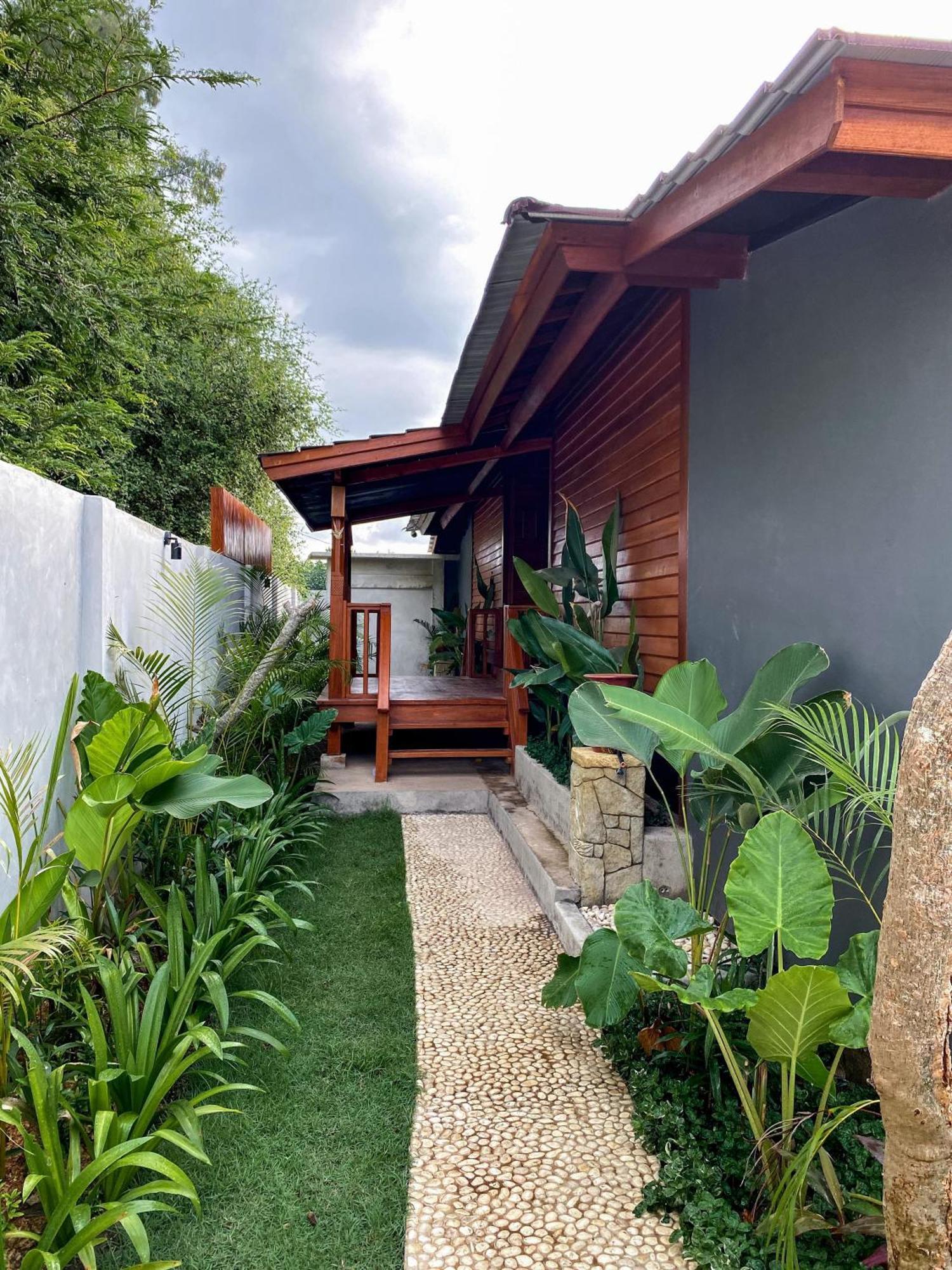 Hotel The Kori Sire Tanjung  Exterior foto